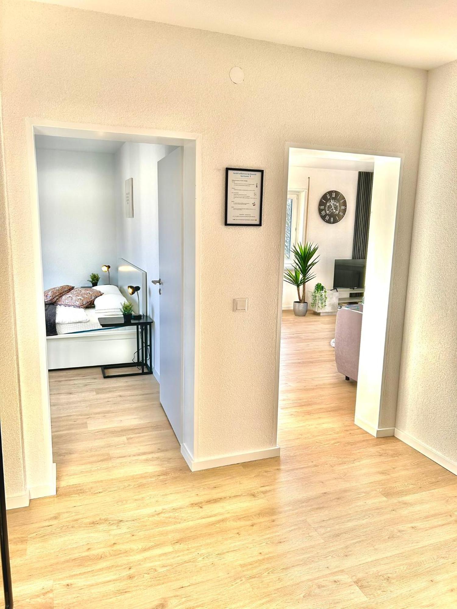 Diamond Apartments: Residenz Dreilaendereck Nahe Flughafen Herten  ภายนอก รูปภาพ