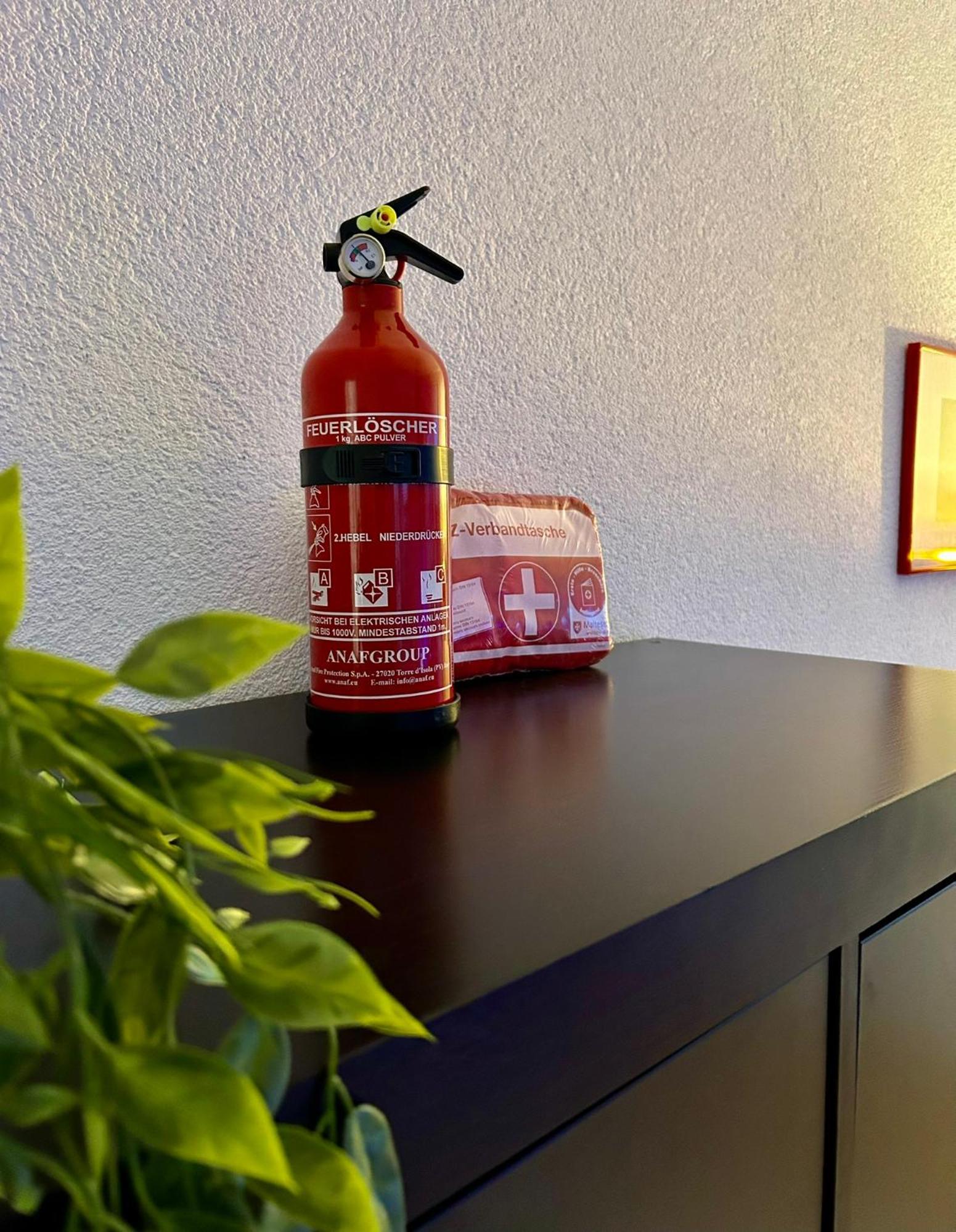 Diamond Apartments: Residenz Dreilaendereck Nahe Flughafen Herten  ภายนอก รูปภาพ