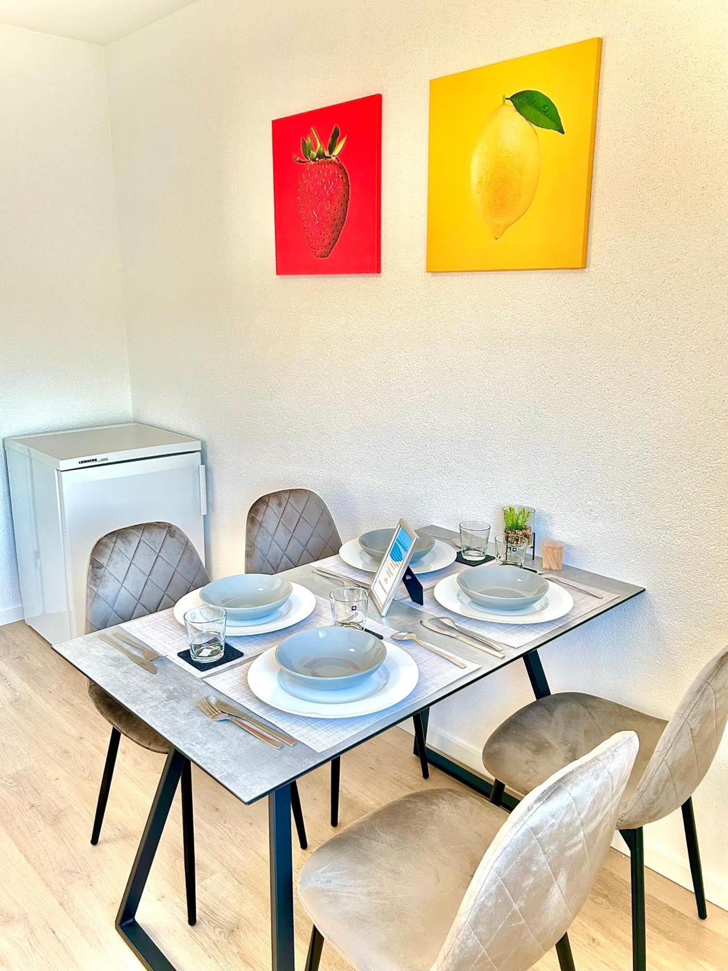 Diamond Apartments: Residenz Dreilaendereck Nahe Flughafen Herten  ภายนอก รูปภาพ
